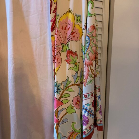 Zara Robe - Picture 3 of 5